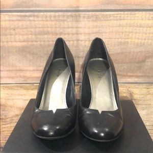 Apt. 9 Black Leather Heels Size 6